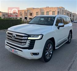 تۆیۆتا لاند کروزەر